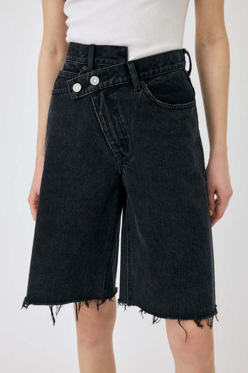 CROSS WAIST HALF PANTS - Image 2