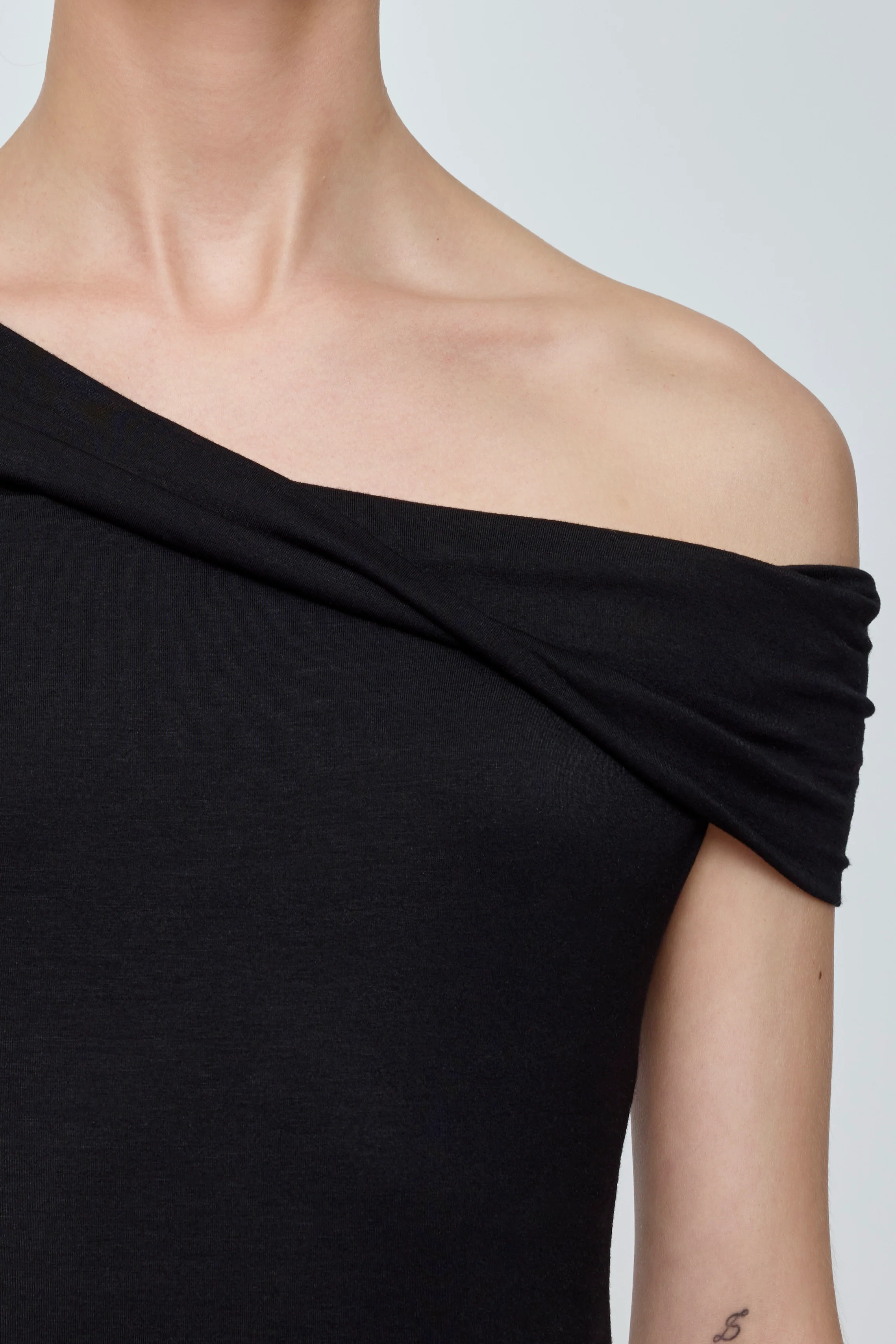 OFF SHOULDER TEE - Image 5