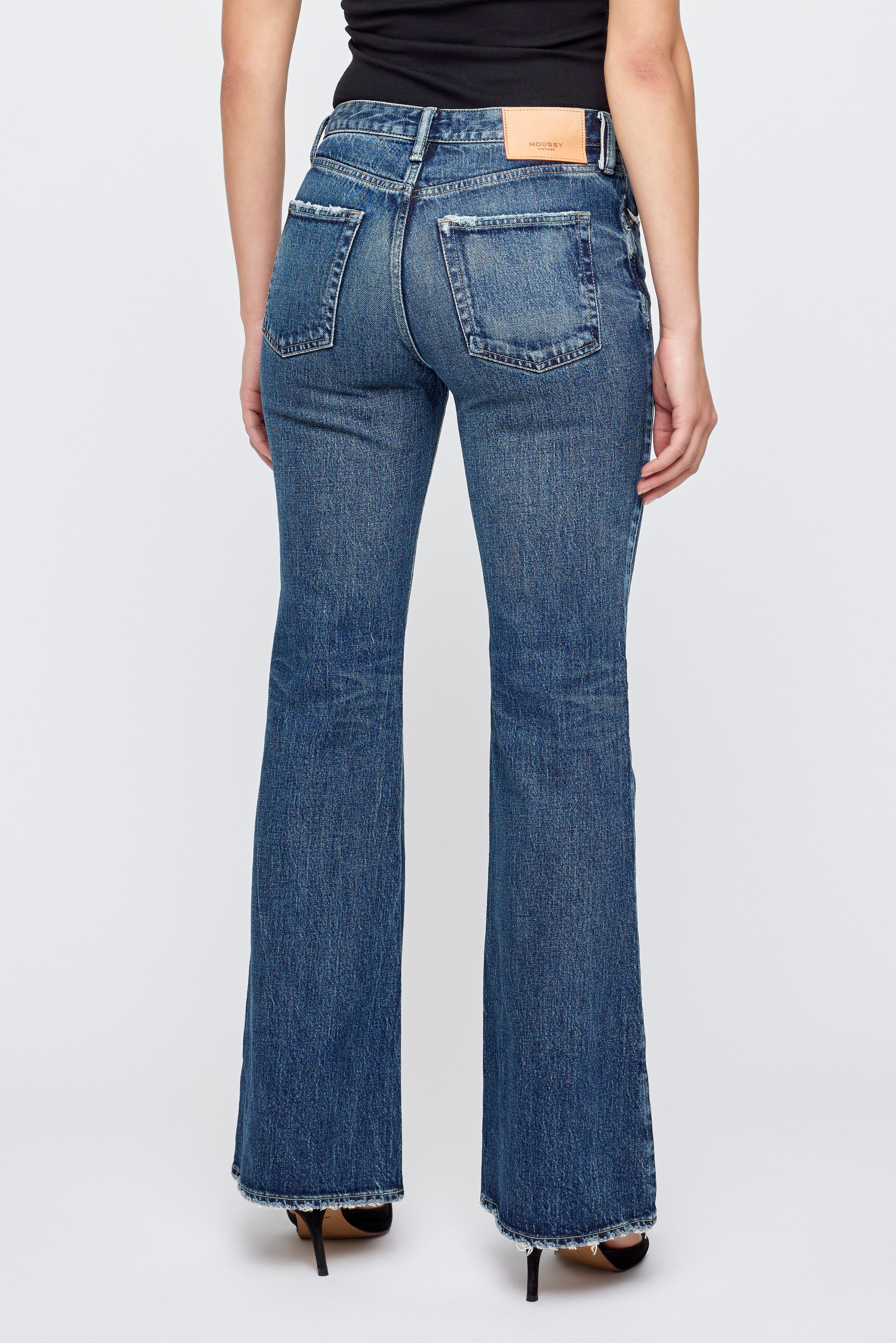 70s FLARE - Lismore - Image 3