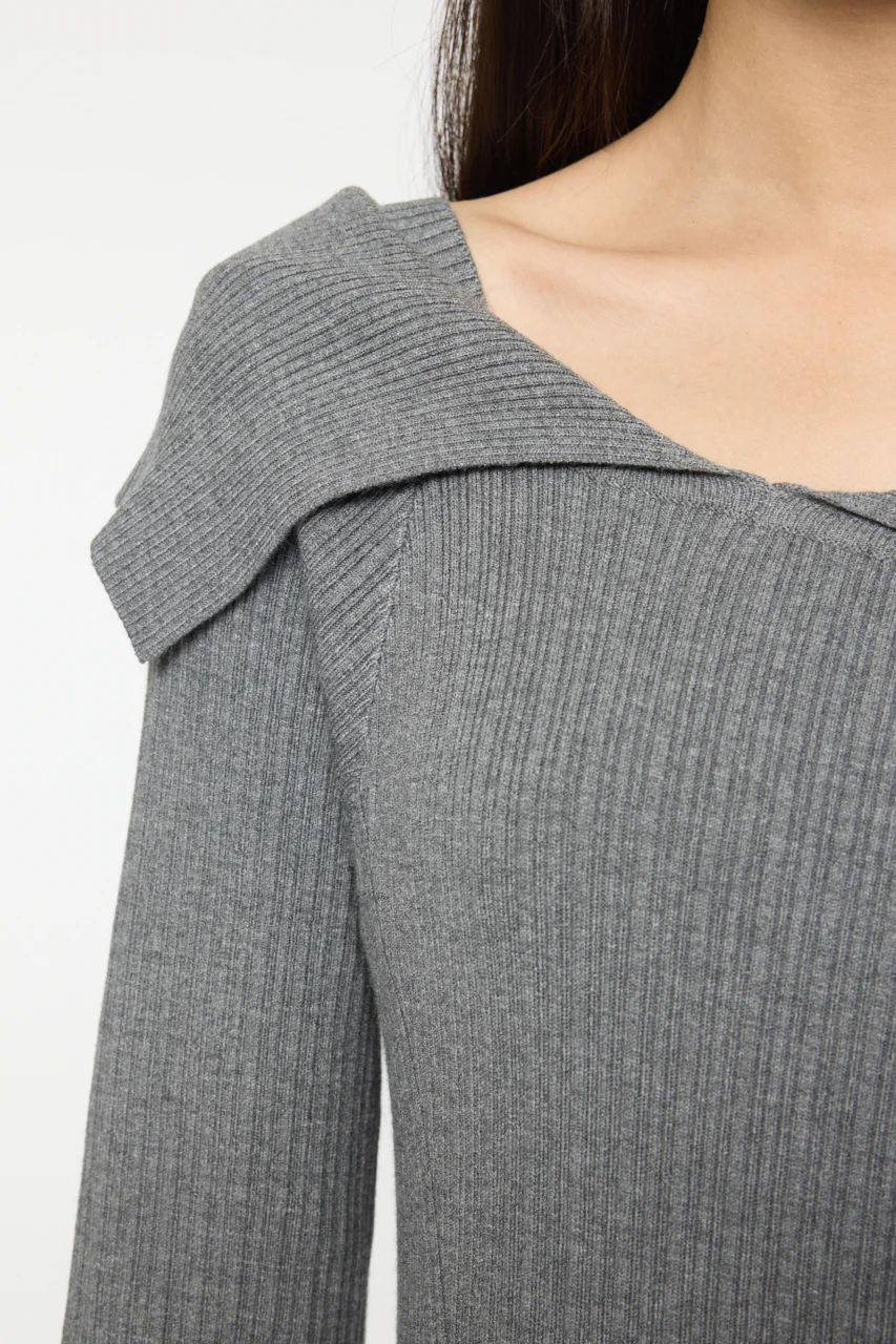 ASYMMETRY COLLAR KNIT DRESS - Image 9