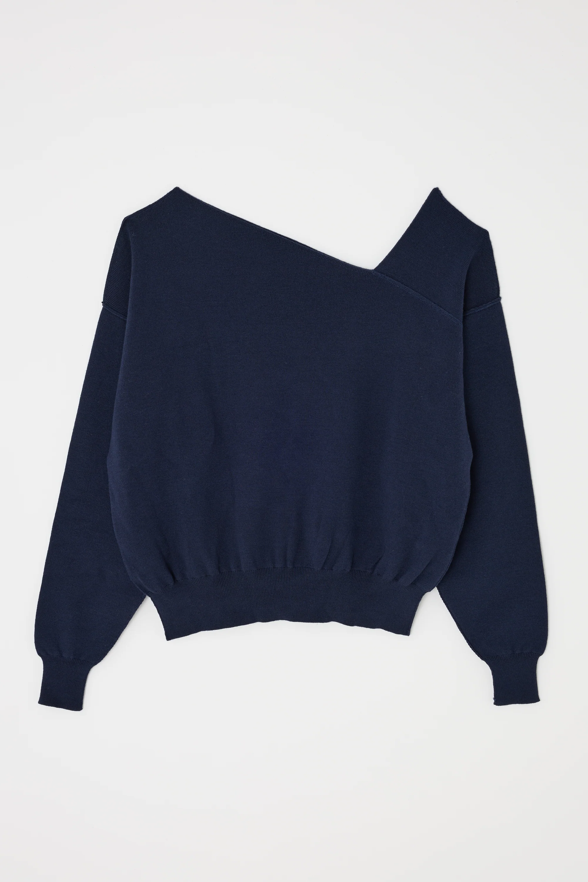 ASYMMETRY KNIT TOP - Image 4