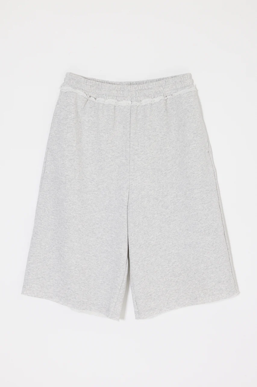 BERMUDA SWEAT SHORTS
