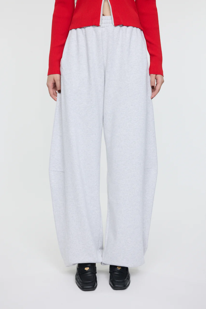 CURVE LINE SWEAT PANTS - Image 2