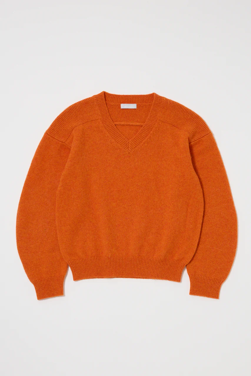 DOUBLE SHOULDER V-NECK SWEATER