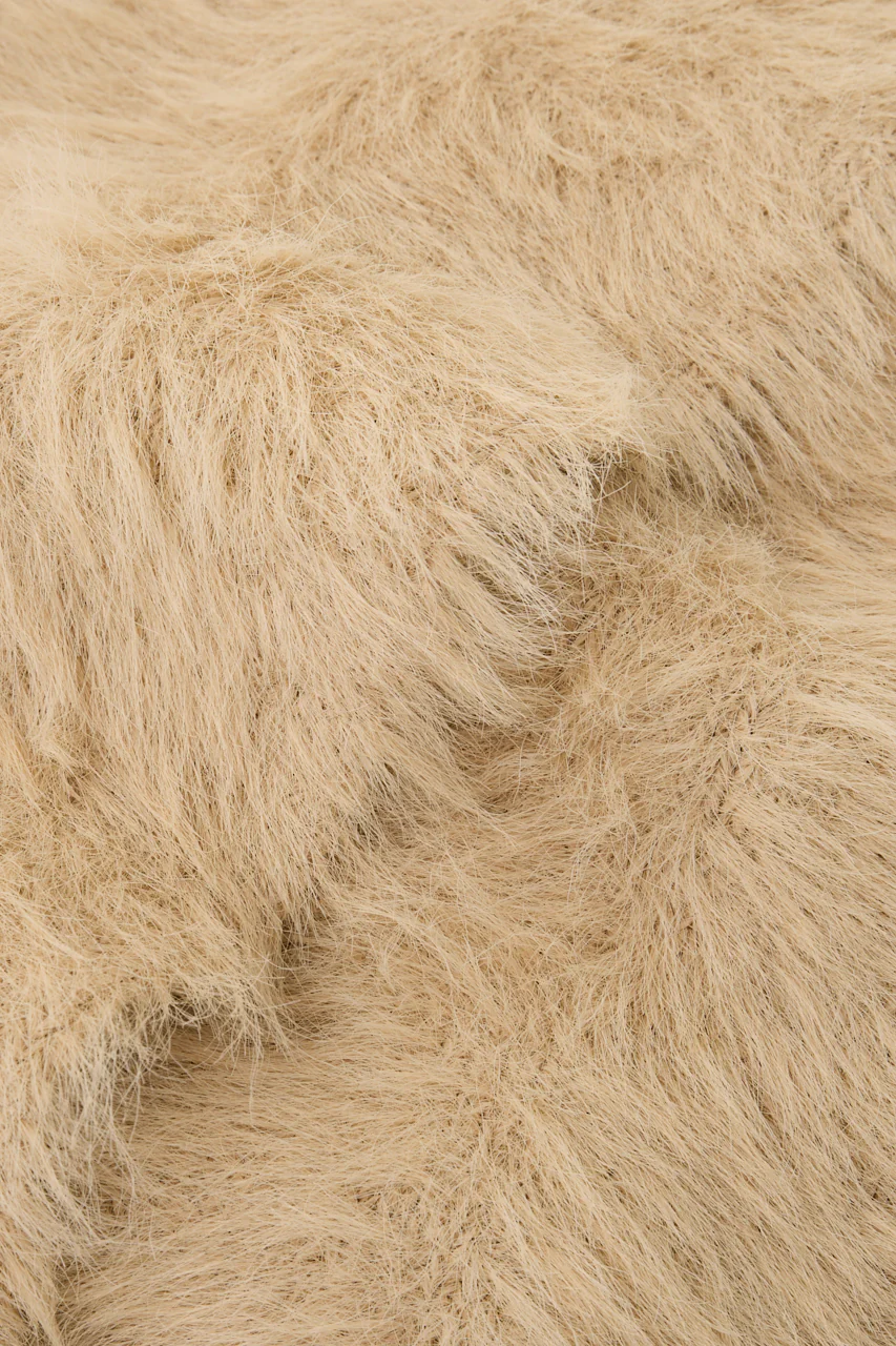 FLUFFY KNIT SCARF - Image 4