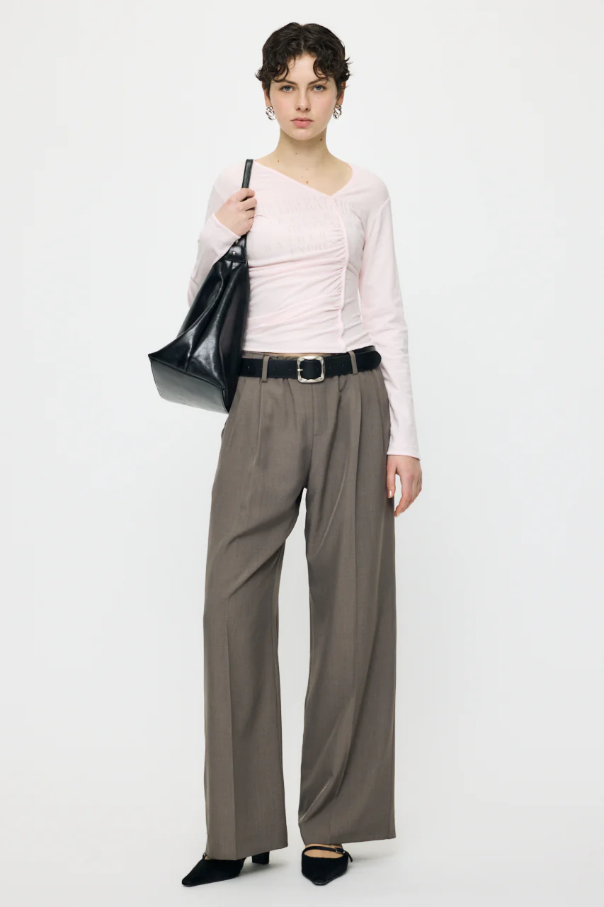 FRONT GATHER DOCKING LONG SLEEVE TOP - Image 3