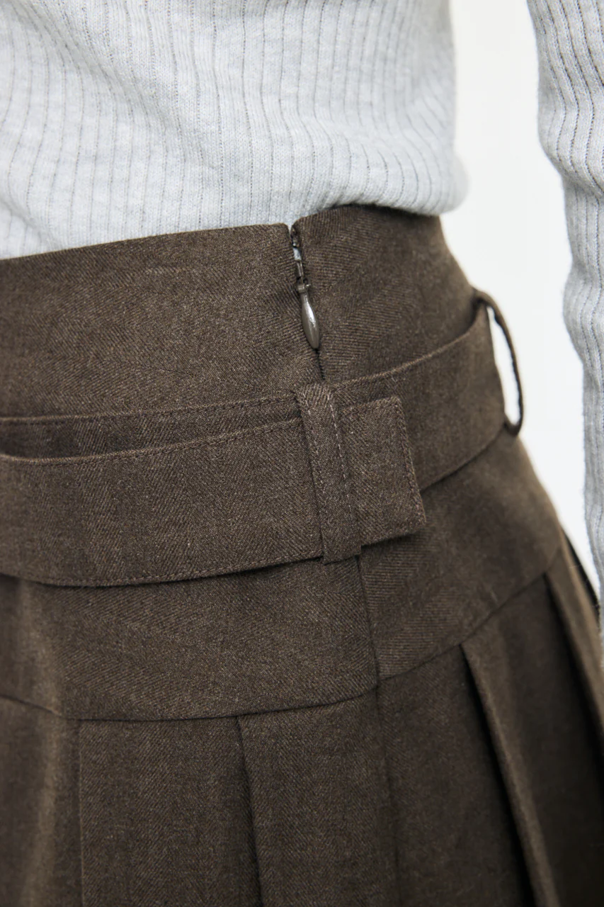 LOW SLUNG PLEATED MINI SKIRT - JS - Image 7