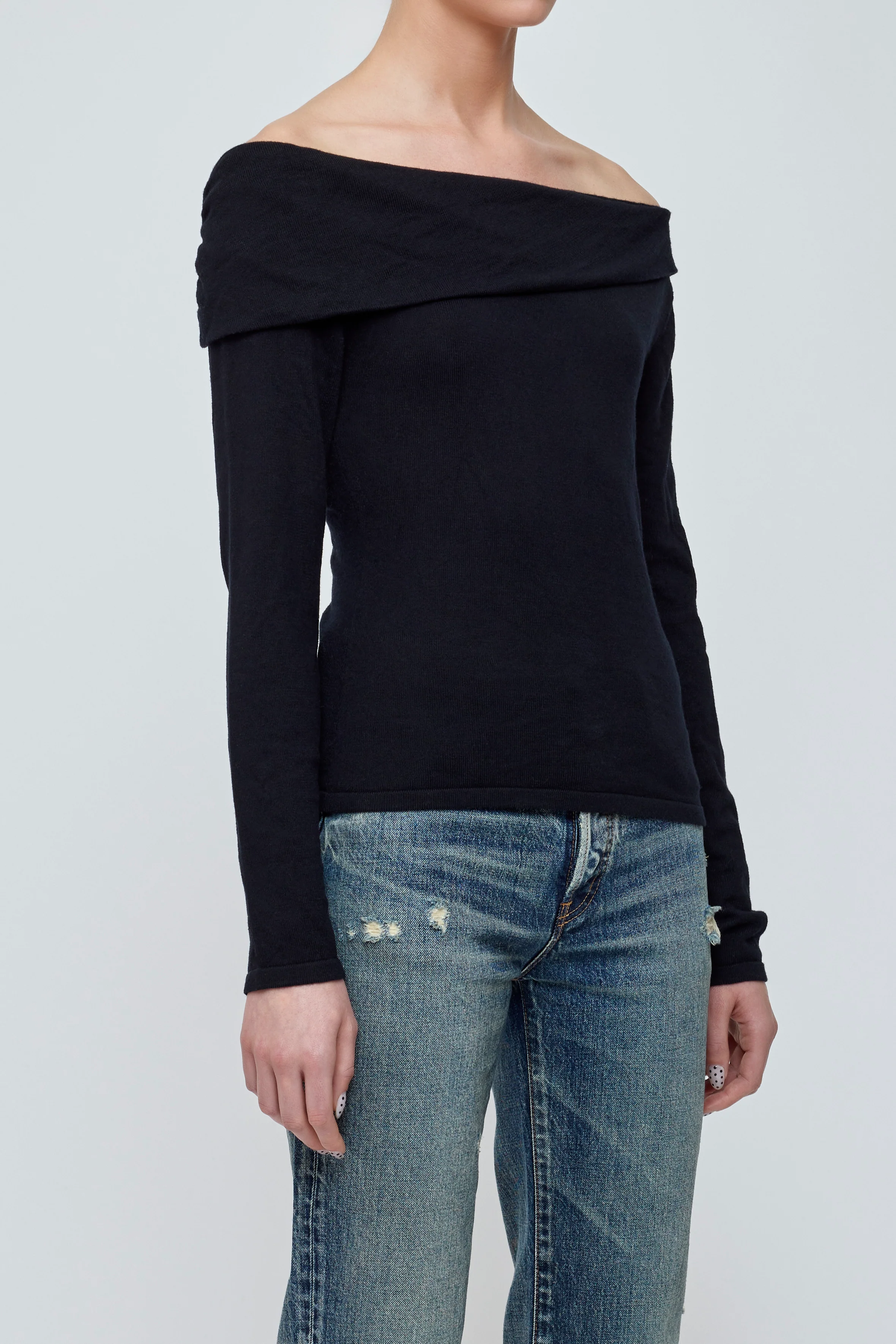 OFF SHOULDER LONG SLEEVE - Image 3