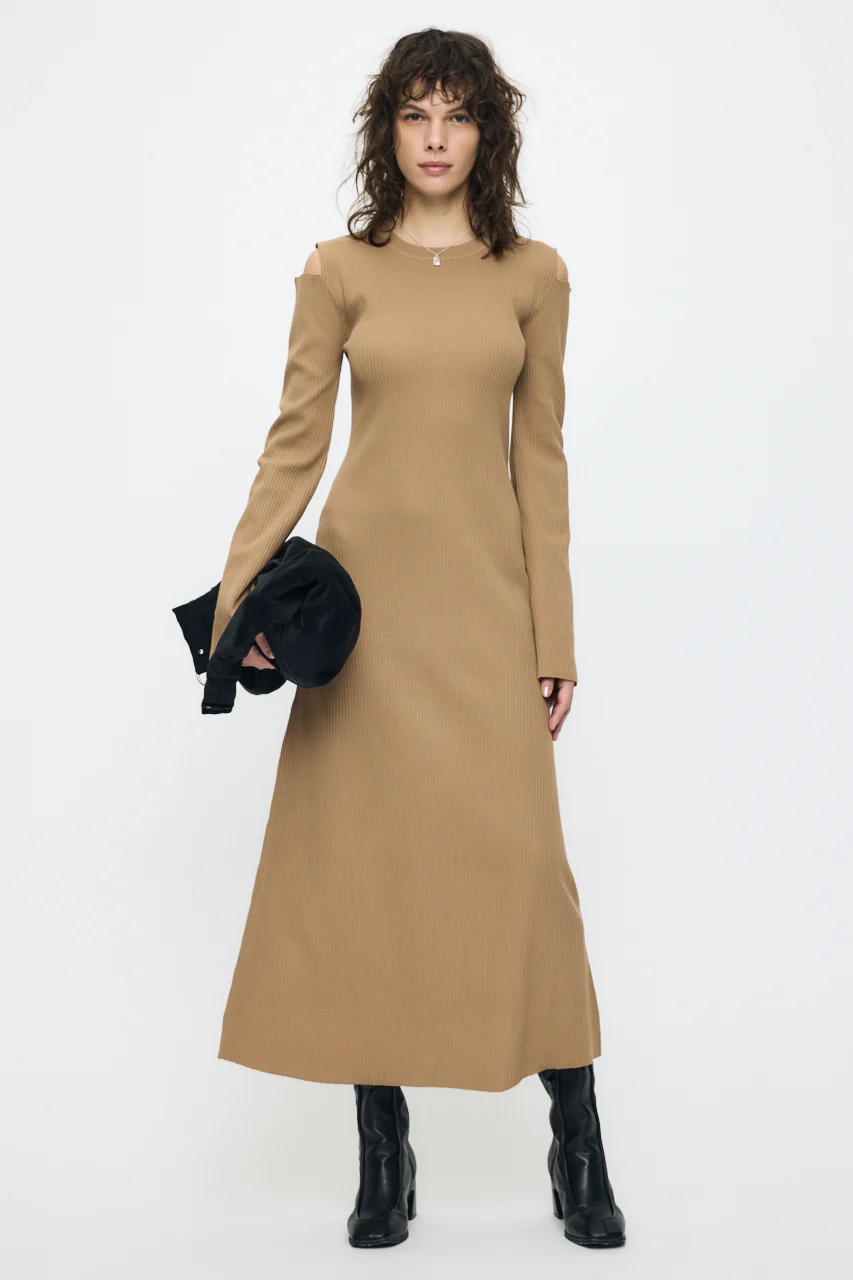 OPEN SHOULDER KNIT DRESS - Image 2