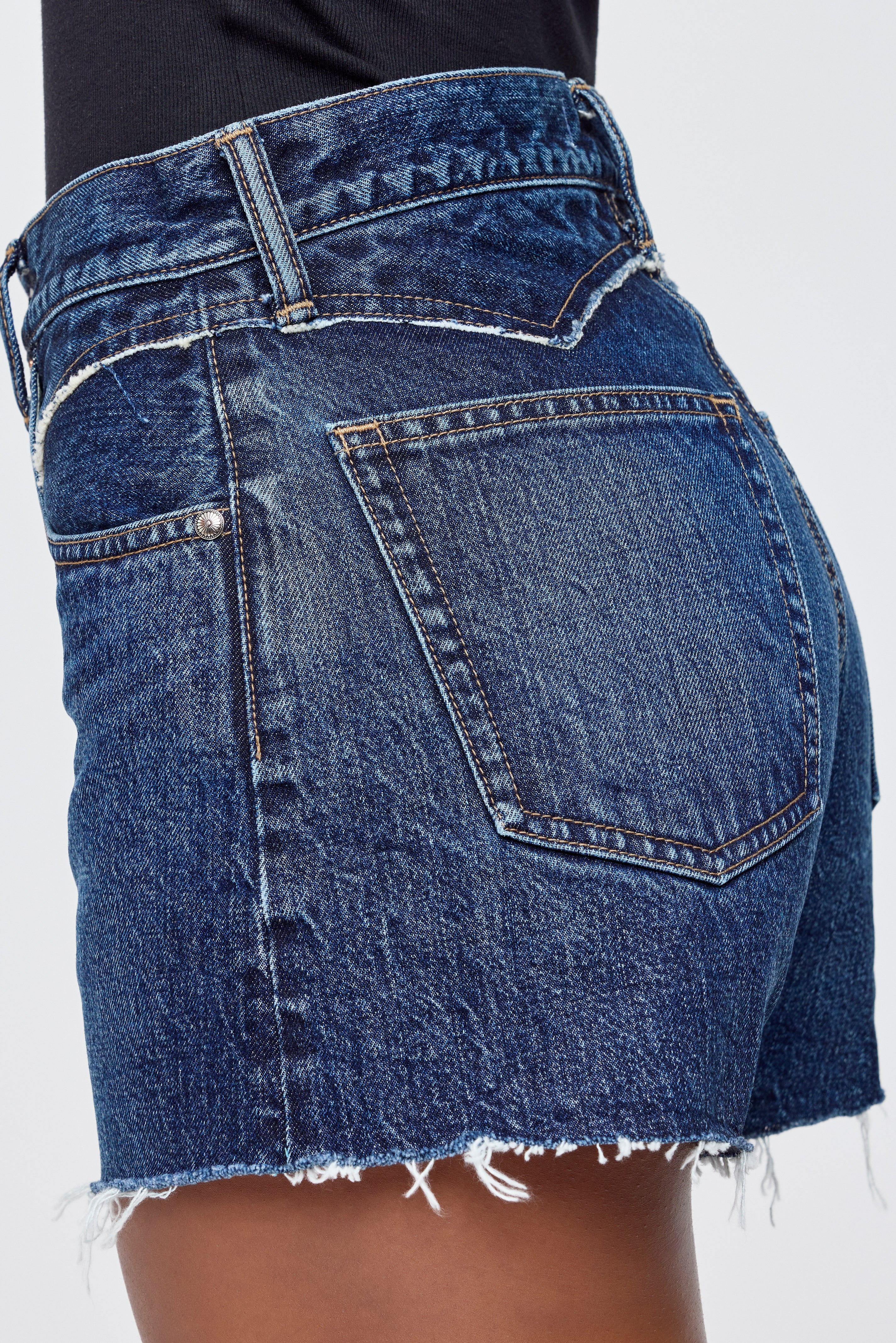 SOUTHBOROUGH WESTERN SHORTS - Image 4