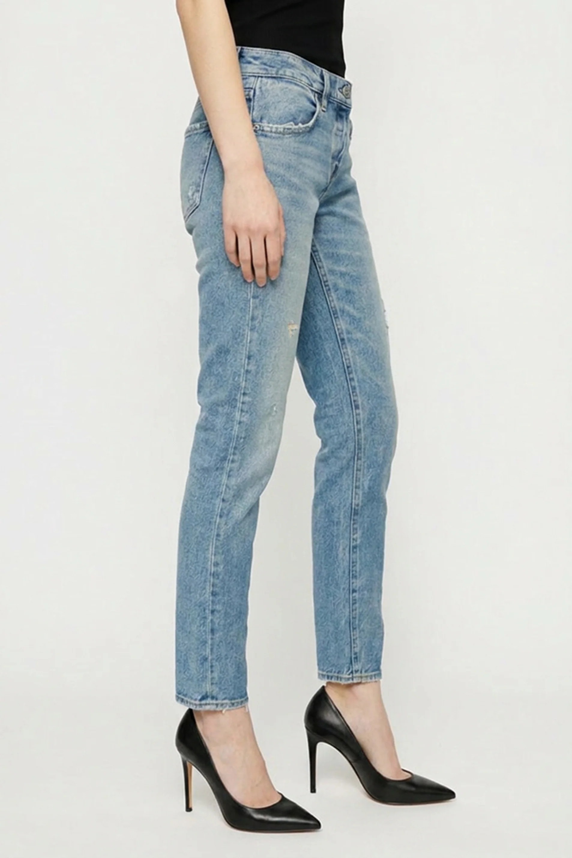 TAPERED - Hackney - Image 3