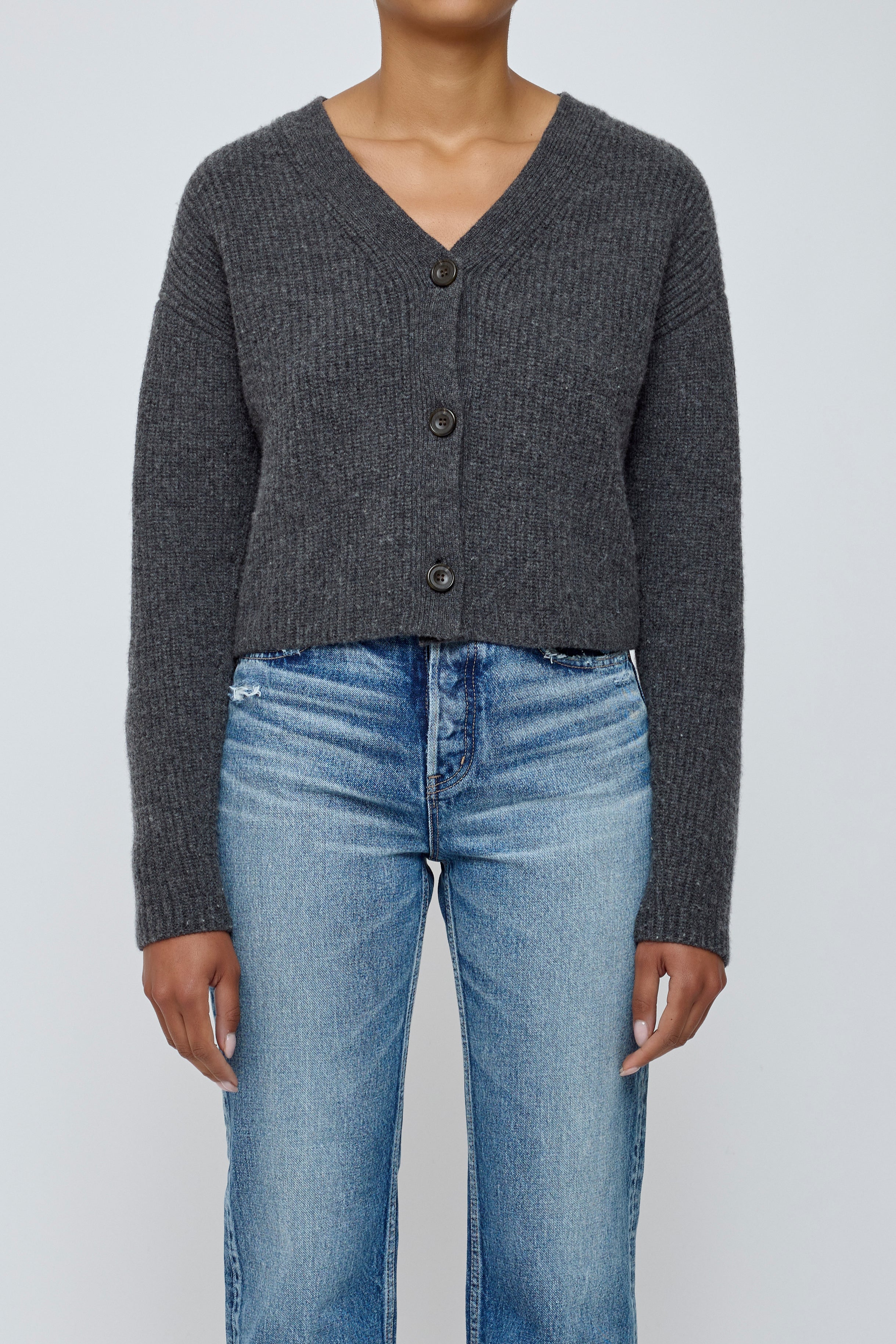V NECK CARDIGAN